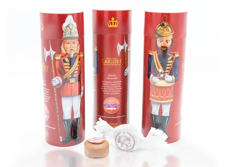 Lata 280 gr Polvorones Carlos I baados en Chocolate Edicin Guardia Real