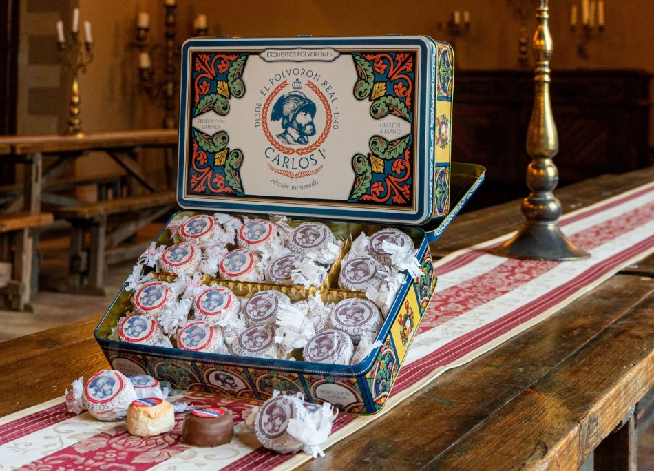 Lata Surtida 1,1 kg Polvorones Carlos I (Original y Baados)